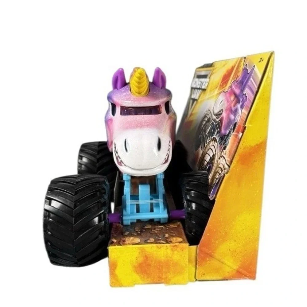 Monster Jam Sparkle Smash Unicorn Monster Truck Toy 1:64 Scale‎